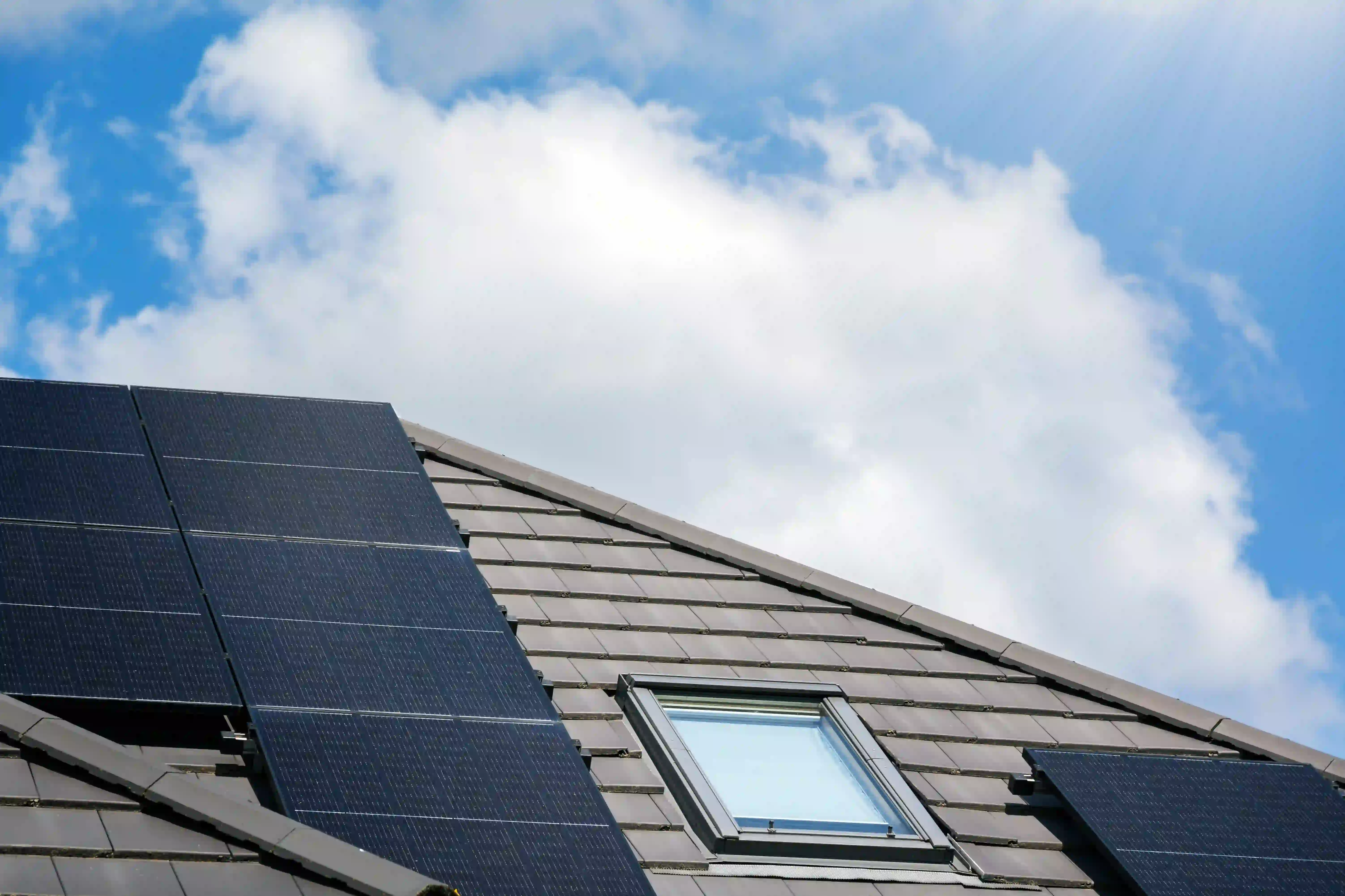 Photovoltaic Panels On The House Roof 2025 01 29 02 03 16 Utc (1)